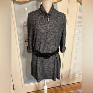 XL Cato Top, Stretchy, Loose Turtle Neck
